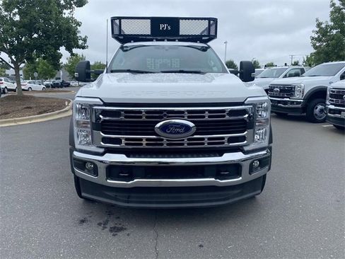 New 2025 Ford F550 XL image 2