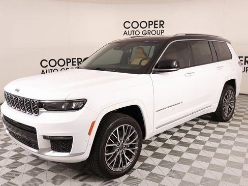 Used 2023 Jeep Grand Cherokee L Summit image 11