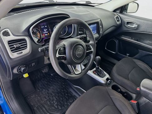 Used 2020 Jeep Compass Sport FWD image 29