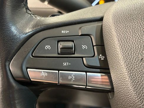 Used 2023 Cadillac XT4 Premium Luxury FWD image 47