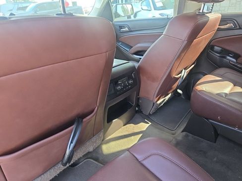 Used 2019 Chevrolet Tahoe Premier RWD image 17