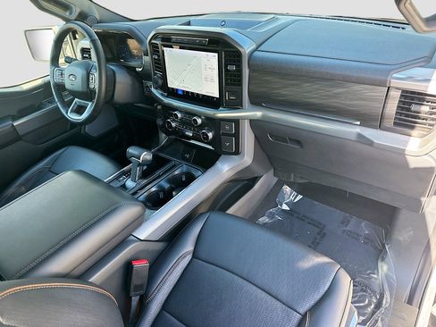 Used 2024 Ford F150 Lariat w/ FX4 Off-Road Package image 34