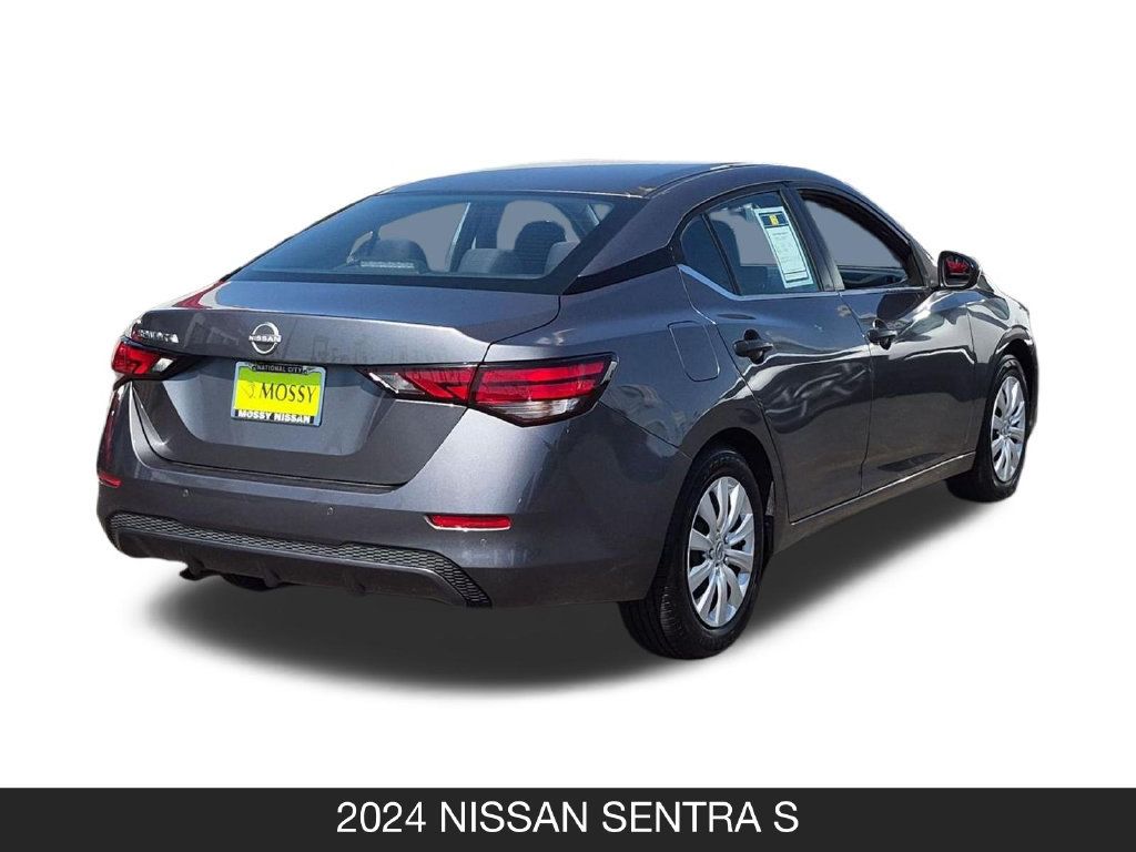 Used 2024 Nissan Sentra S FWD image 9