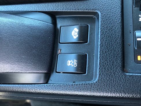 Used 2015 Lexus RX 450h FWD image 18