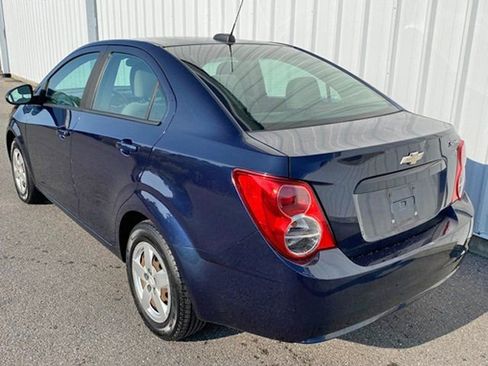 Used 2015 Chevrolet Sonic LS image 6