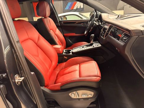 Used 2017 Porsche Macan GTS image 20