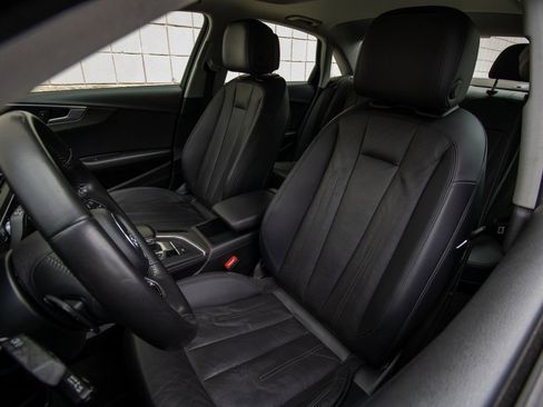 Used 2017 Audi A4 2.0T Ultra Premium w/ Convenience Package image 16