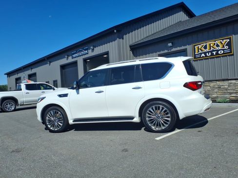 Used 2021 INFINITI QX80 Sensory w/ All-Season Package AWD/4WD image 4