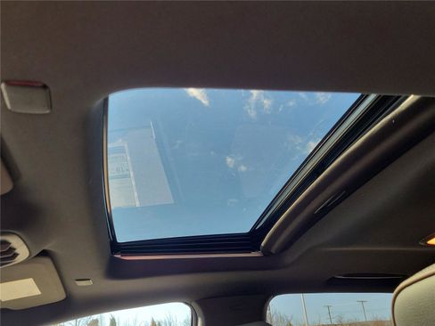 New 2026 GMC Canyon Denali image 31