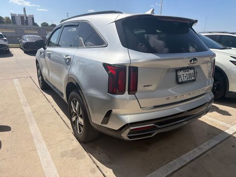 Used 2021 Kia Sorento EX AWD/4WD image 4