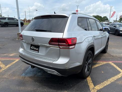 Used 2019 Volkswagen Atlas SEL FWD image 6
