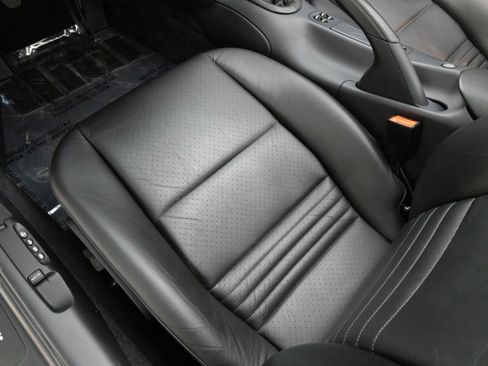 Used 2001 Porsche 911 GT3 RS image 40