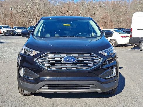 Certified 2022 Ford Edge SEL w/ Convenience Package image 3