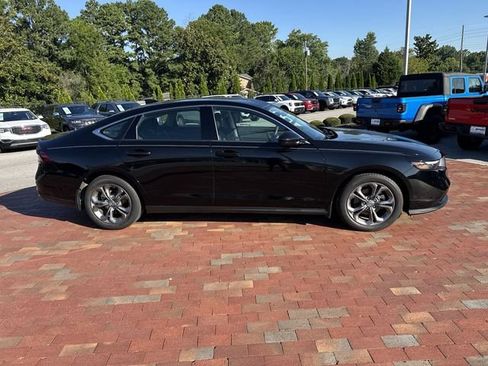 Used 2024 Honda Accord EX image 16