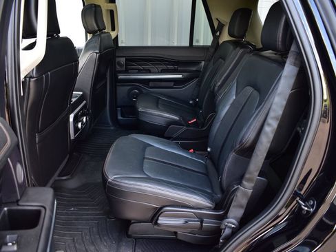 Used 2019 Ford Expedition Platinum AWD/4WD image 24