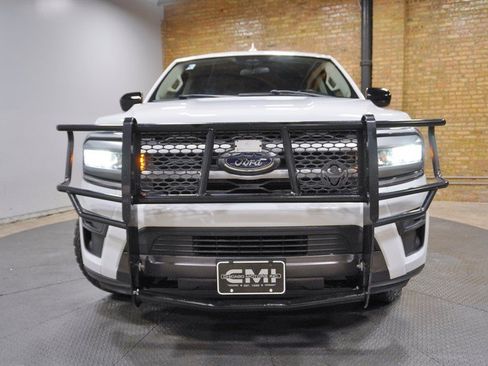 Used 2023 Ford Expedition XL AWD/4WD image 4