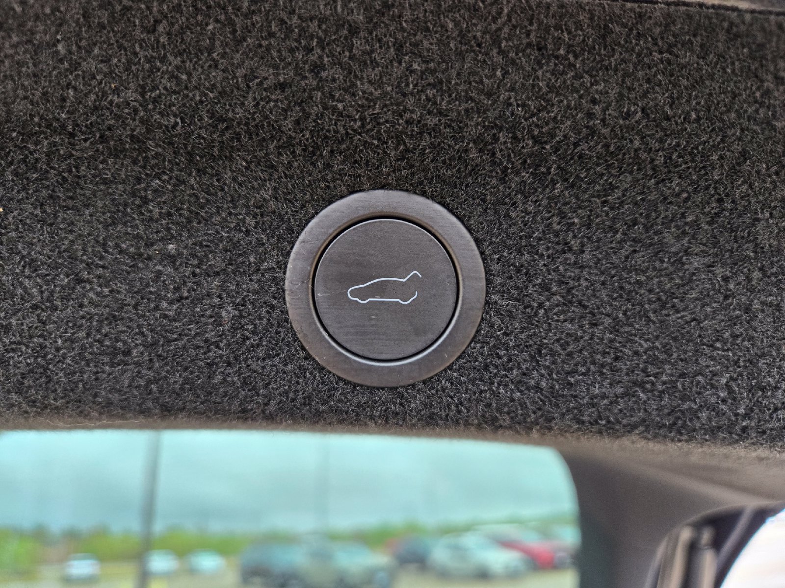 Used 2026 Tesla Model Y AWD image 29