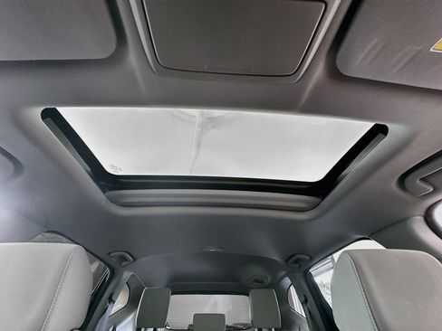 Used 2017 Honda CR-V EX image 25