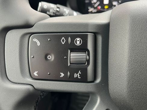 Used 2026 Land Rover Defender 110 S AWD/4WD image 16