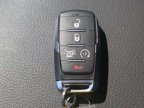 Used 2025 RAM 1500 Big Horn AWD/4WD image 29