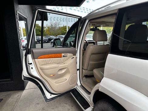Used 2004 Lexus GX 470 image 13
