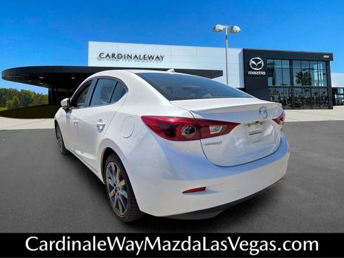 Used 2018 MAZDA MAZDA3 Grand Touring FWD image 3