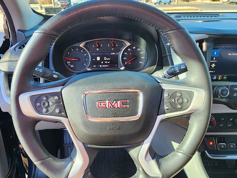 Used 2021 GMC Terrain SLT w/ Infotainment Package II image 17