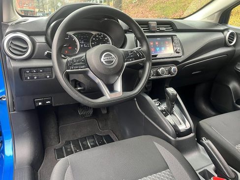 Used 2020 Nissan Versa S image 10