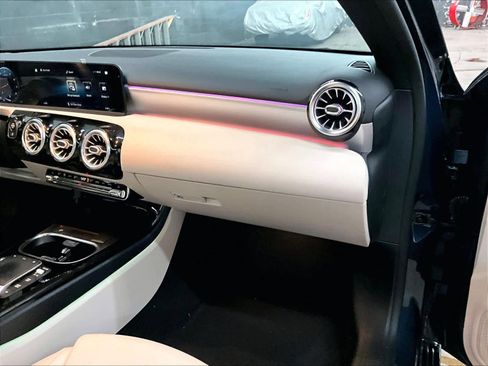 Used 2021 Mercedes-Benz A 220 image 18