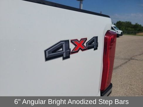 Used 2025 Ford F250 XLT AWD/4WD image 7