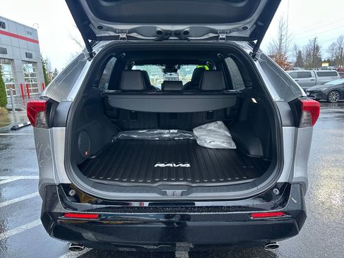Certified 2025 Toyota RAV4 XSE image 26