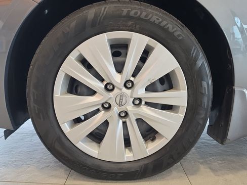 Used 2025 Nissan Sentra S FWD image 13
