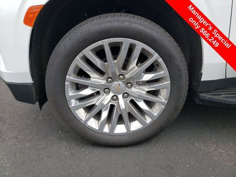 Used 2024 Chevrolet Tahoe RST w/ Luxury Package AWD/4WD image 30