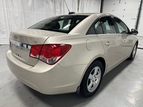 Used 2015 Chevrolet Cruze LT FWD image 7