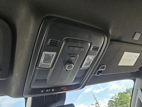 Used 2024 Chevrolet Tahoe LT RWD image 27