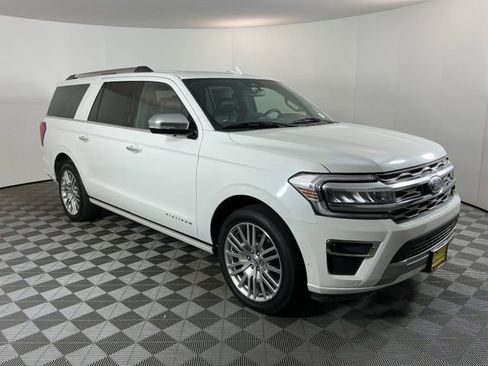 Used 2024 Ford Expedition Max Platinum image 3
