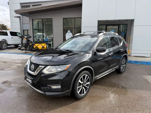 Used 2018 Nissan Rogue SL w/ Premium Package image 1
