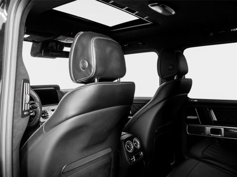 Used 2025 Mercedes-Benz G 63 AMG 4MATIC image 36