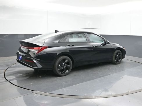 New 2026 Hyundai Elantra Sport image 5