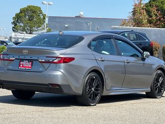 Used 2025 Toyota Camry SE FWD video 2