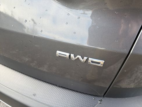 Used 2022 Ford Escape SE w/ Cold Weather Package image 7