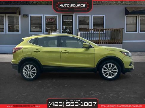Used 2020 Nissan Rogue Sport SV FWD image 8