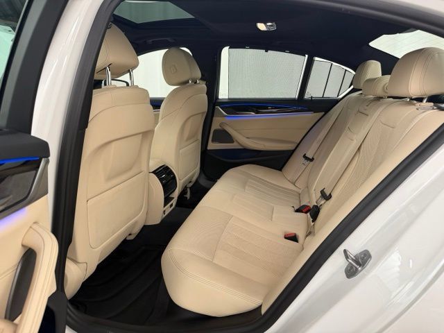 Used 2022 BMW 540i xDrive w/ Executive Package AWD/4WD image 20