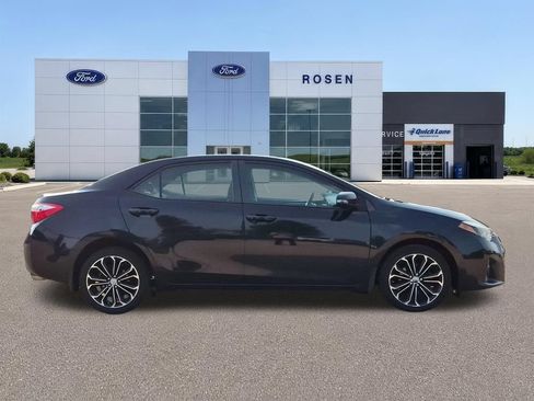 Used 2015 Toyota Corolla S FWD image 2