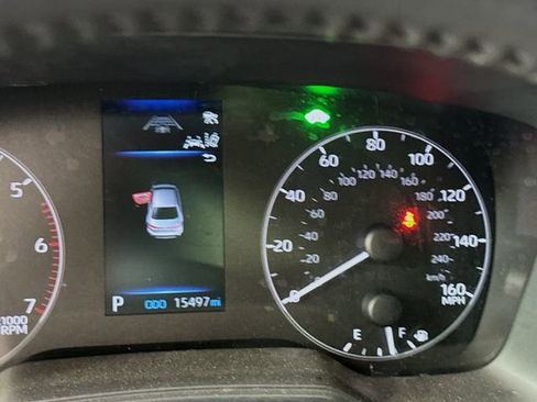 Used 2024 Toyota Corolla SE image 12