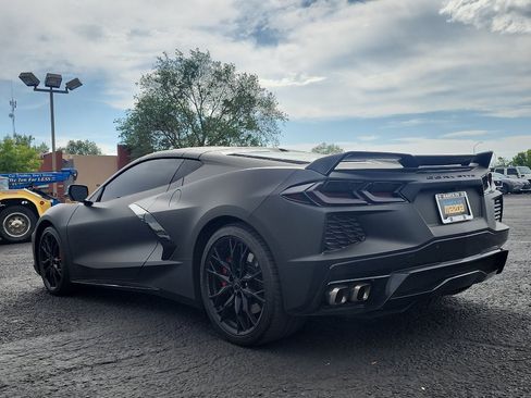 Used 2023 Chevrolet Corvette Stingray Premium Cpe w/ Z51 Performance Package RWD image 8