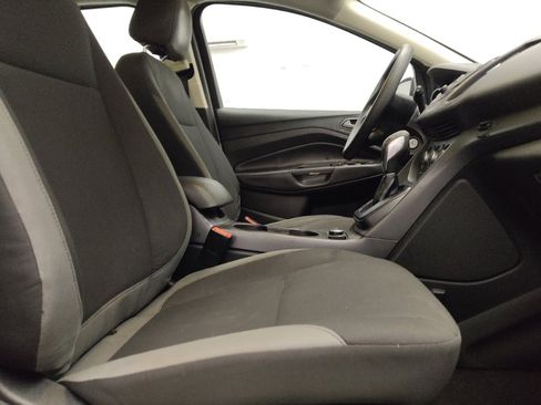 Used 2016 Ford Escape S FWD image 21