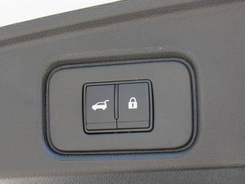 New 2026 Nissan Pathfinder SV AWD/4WD image 6