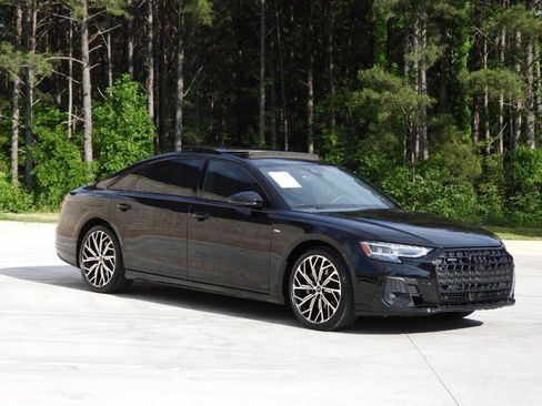 Used 2023 Audi A8 L 3.0T w/ Luxury Package AWD/4WD image 37