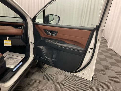 New 2026 Subaru Outback Touring XT image 30